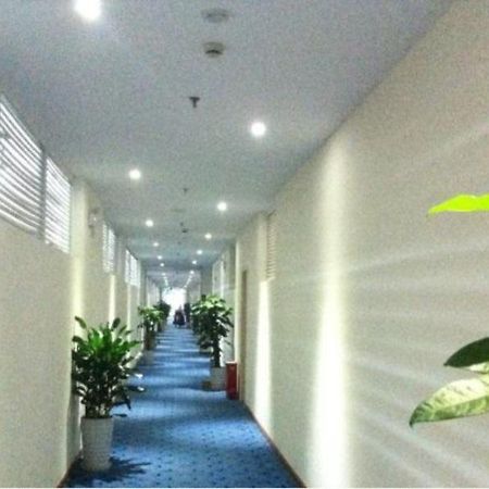 7 Days Inn Chengdu East Railway Station West Squar Εξωτερικό φωτογραφία